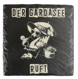 Schiefer Untersetzer 10 x 10 cm "Der Gardasee ruft"